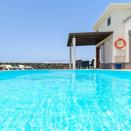 Villa Esterlicia Playa Blanca  Extérieur photo
