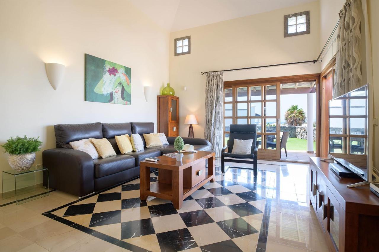 Villa Esterlicia Playa Blanca  Extérieur photo