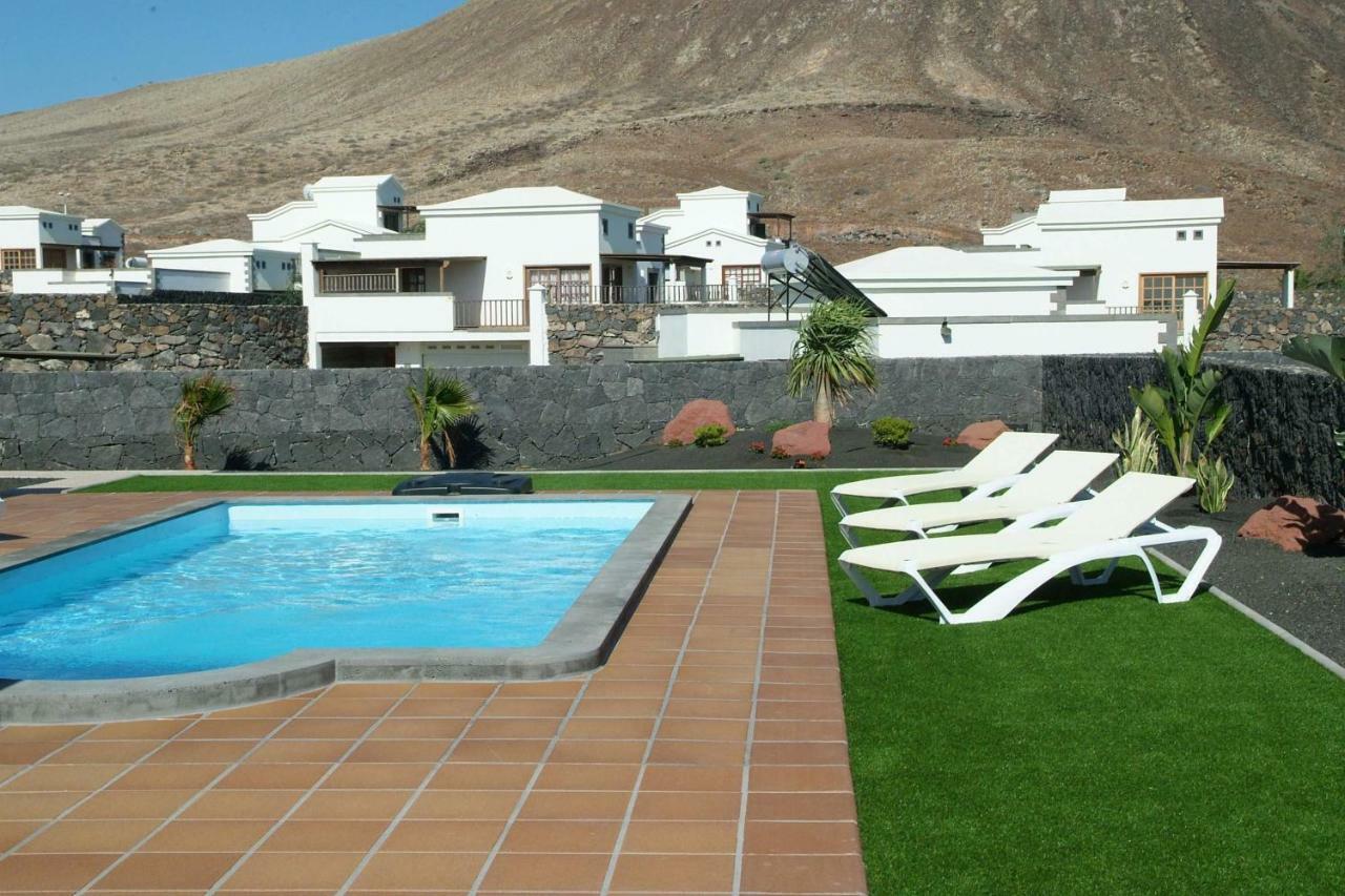 Villa Esterlicia Playa Blanca  Extérieur photo